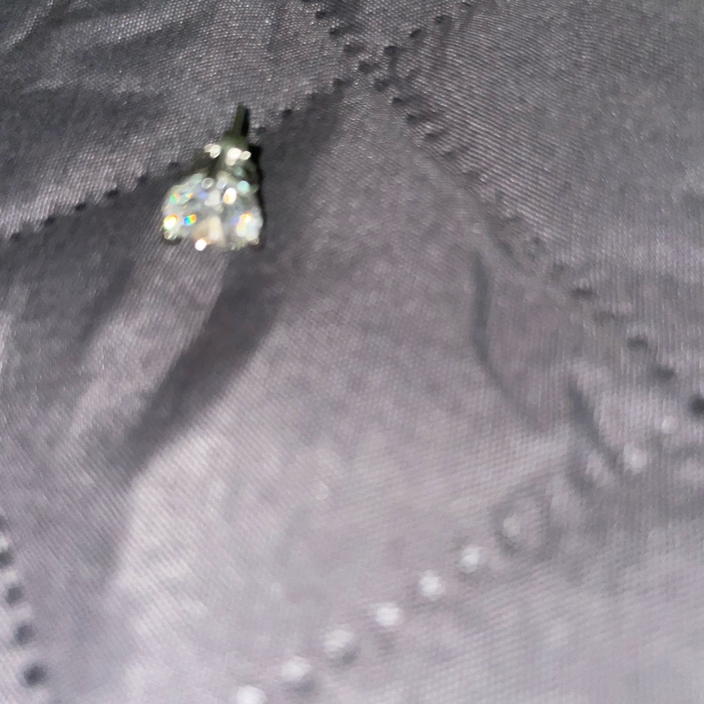 Single 925  silver earring crystal